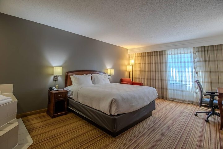 Country Inn & Suites by Radisson Convention Center