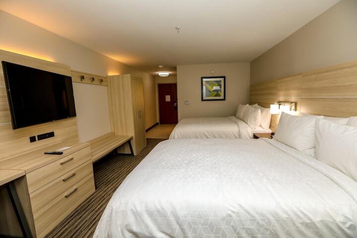 Holiday Inn Express : Hillsboro I-35 by IHG