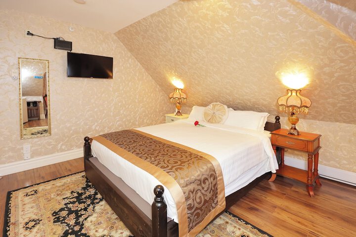 Room 58 of 252