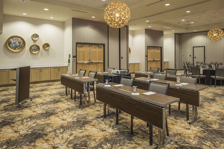 Hilton Garden Inn Pittsburgh Airport