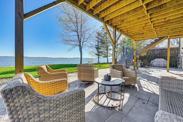 Waterfront Home w / Boat Dock & Deck in Storm Lake!