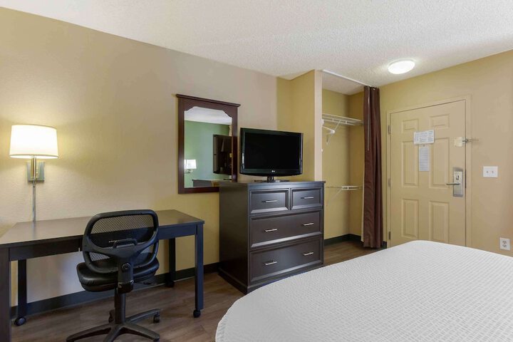 Room 20 of 24
