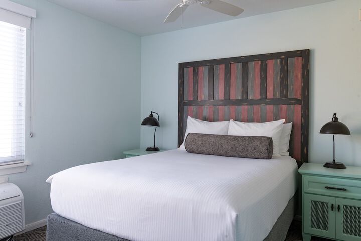 Room 29 of 34