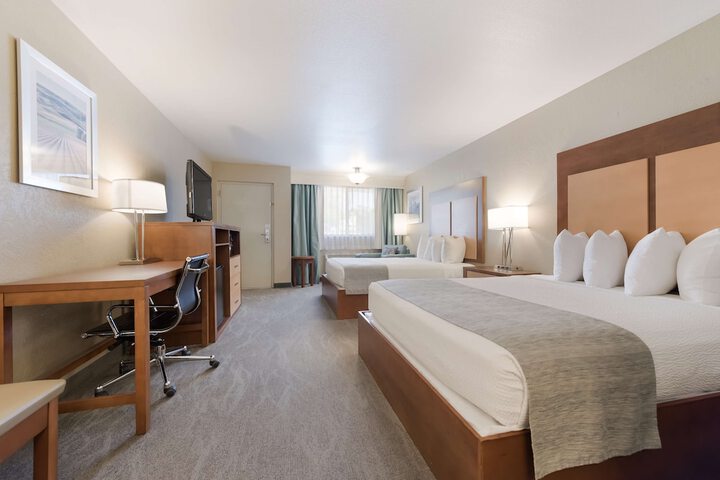 Room 14 of 26