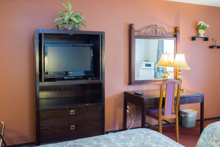 Room 46 of 80