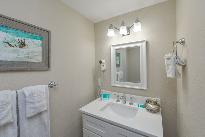 Room 145 of 290