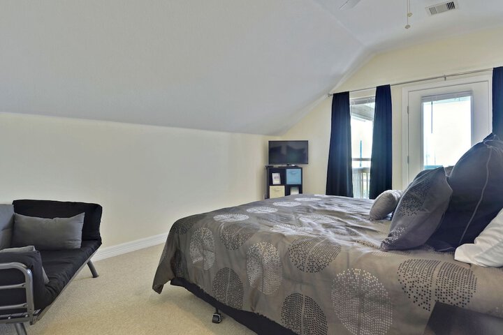 Room 21 of 39