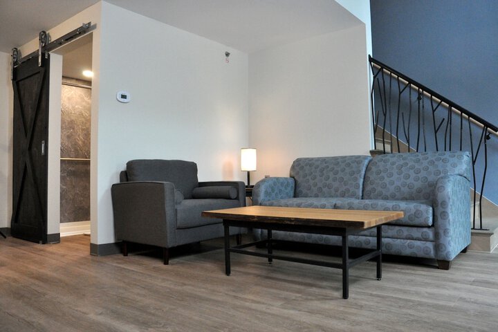 Room 14 of 22
