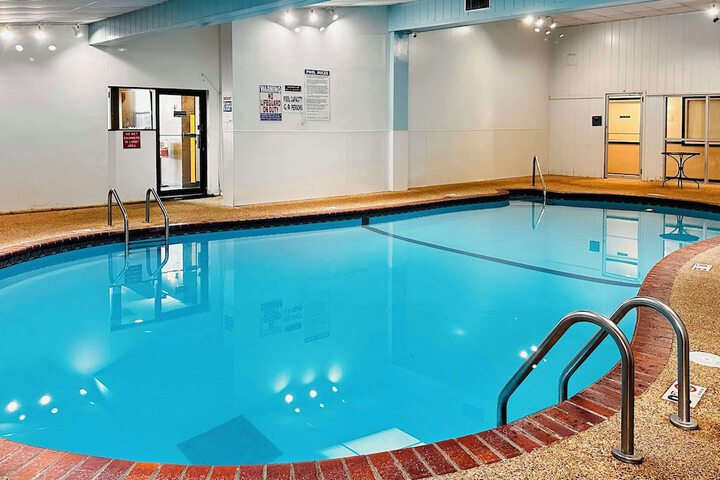 Pool 3 of 34