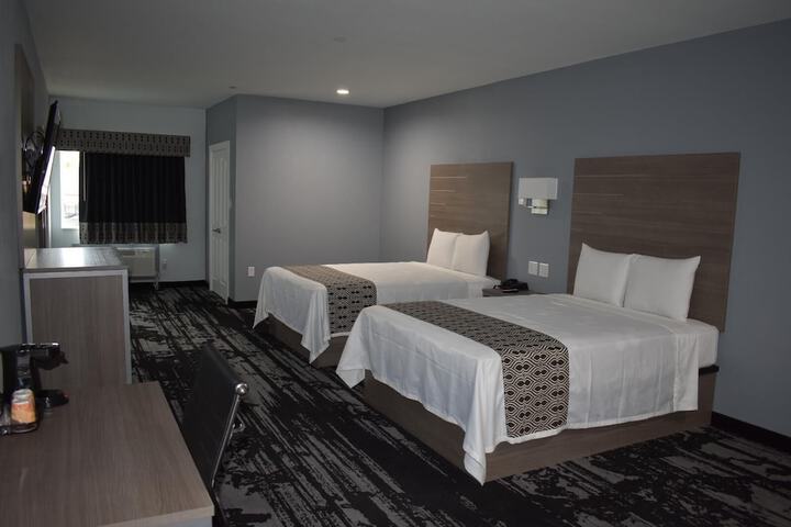 Room 20 of 28