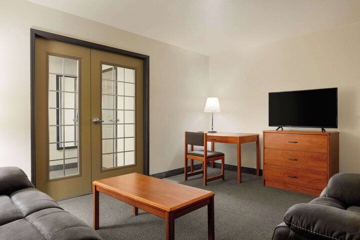 AmericInn by Wyndham Havre