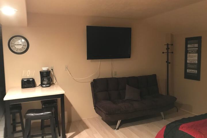 Room 22 of 35