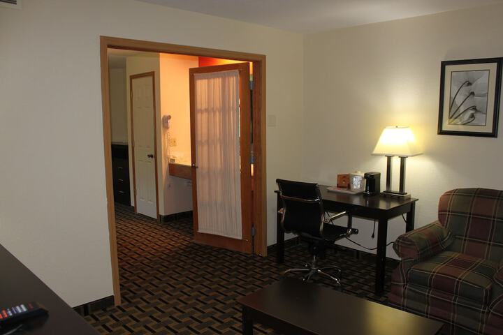 Room 46 of 58