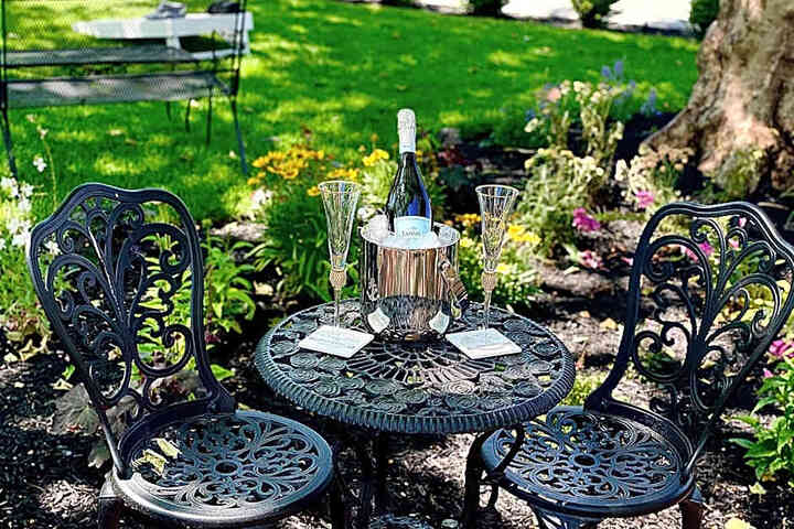 Buttonwood Boutique Hotel
