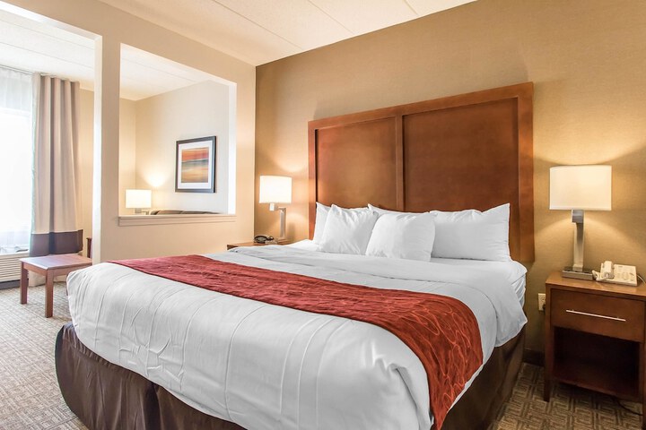 Room 21 of 61