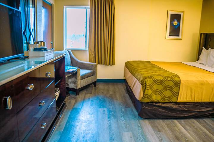 Room 19 of 40