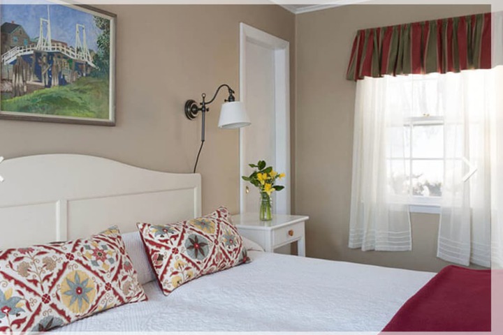 Dockside Guest Quarters & Restaurant