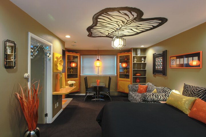 Room 86 of 168