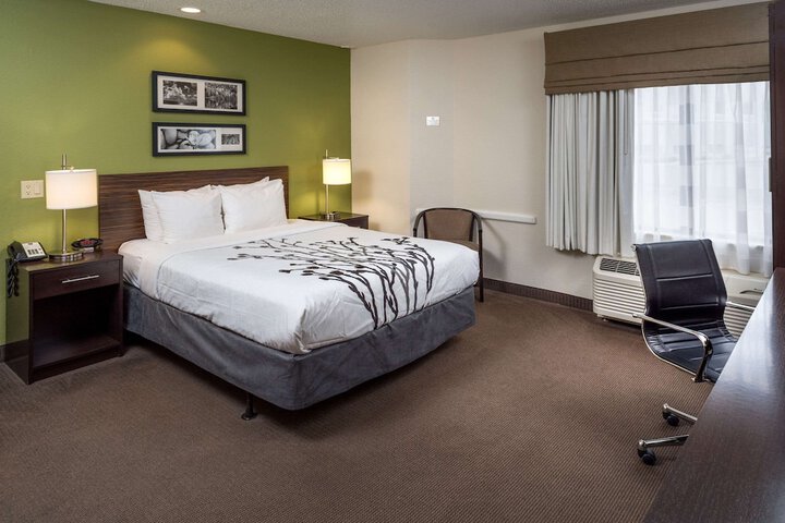 Room 42 of 56
