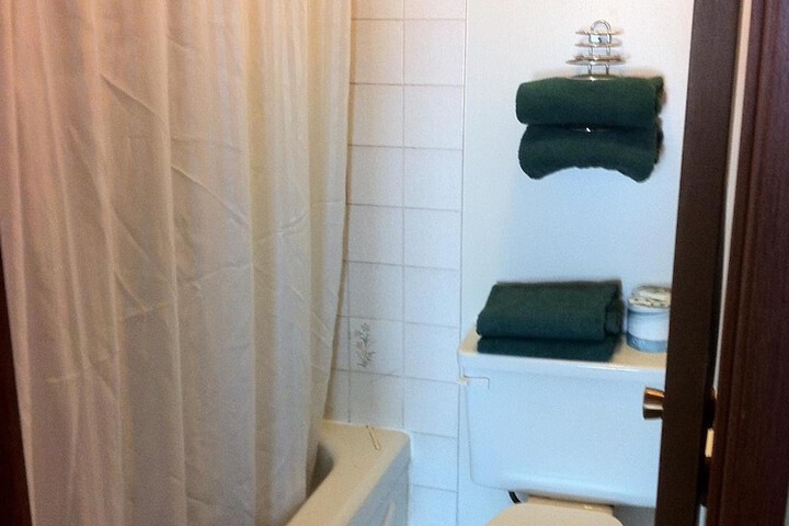 Room 17 of 45