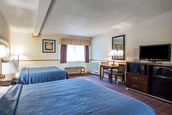 Room 16 of 49