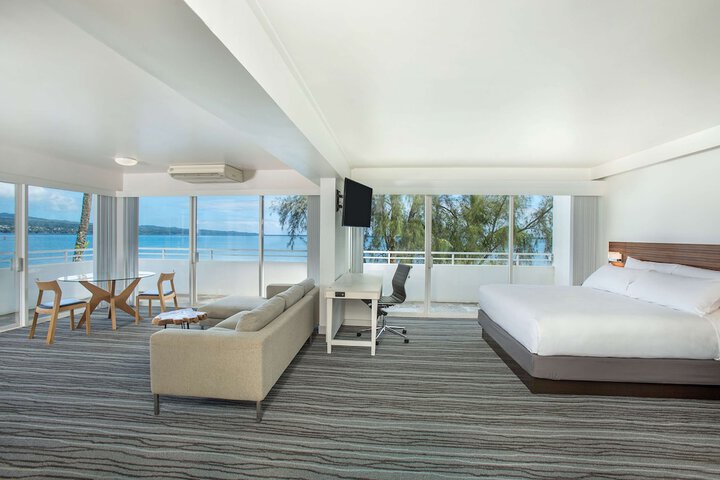 Grand Naniloa Hotel Hilo - a Doubletree by Hilton