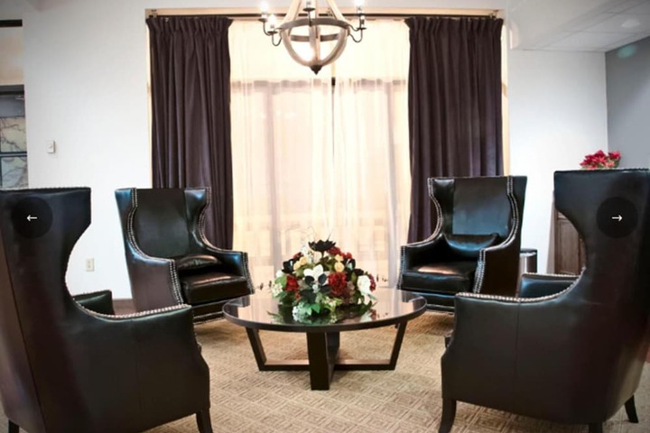 Room 11 of 33