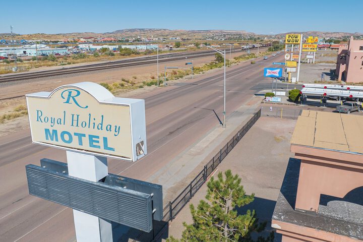 Hotel 10 of 68