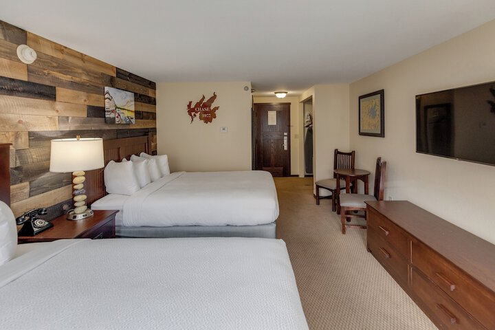 Room 128 of 250