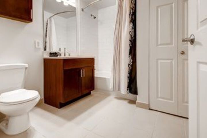 Global Luxury Suites at Monroe