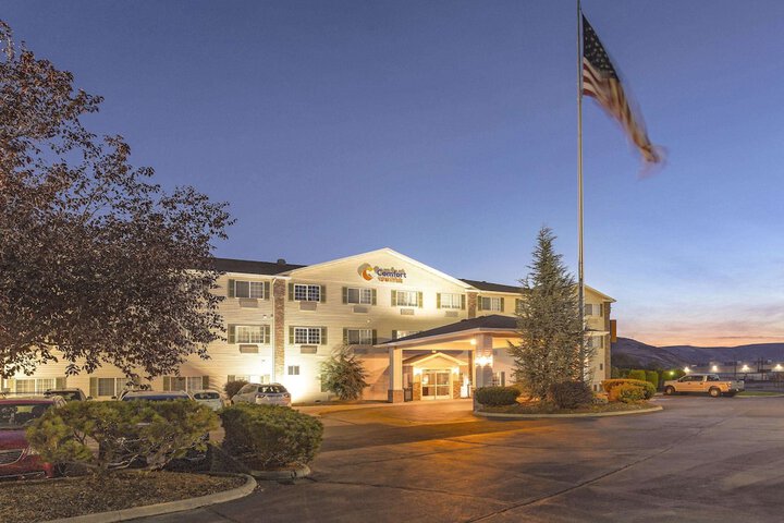 Hotel 12 of 48