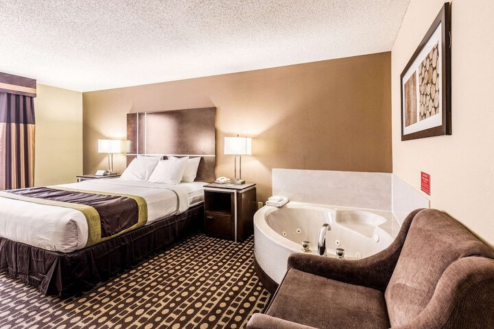 Quality Inn West Plains