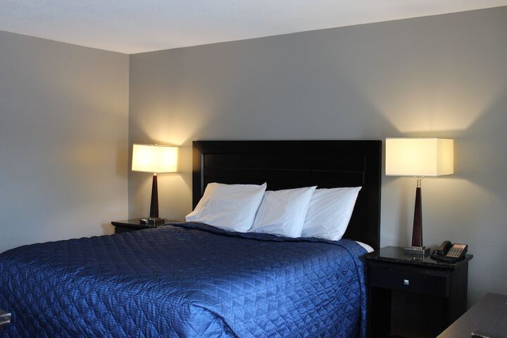 Room 15 of 24