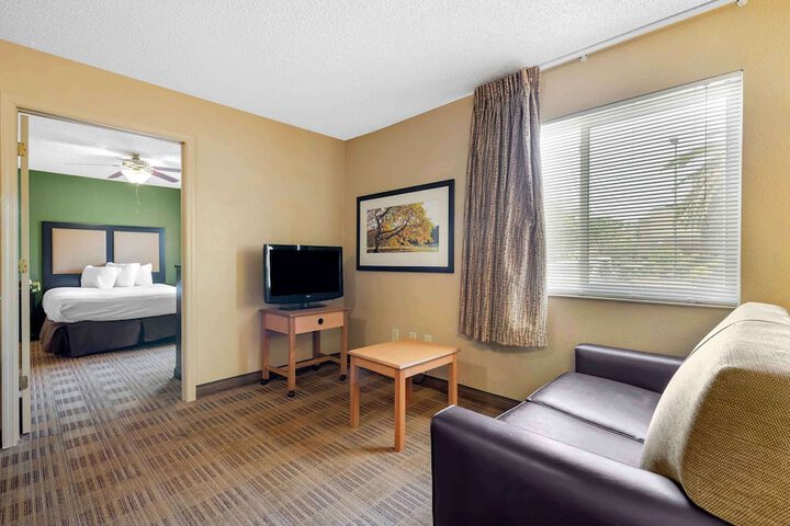 Room 20 of 26