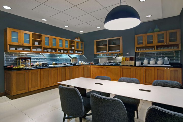 Hyatt Place Jackson / Ridgeland