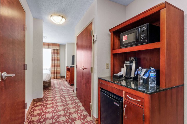 Room 85 of 127