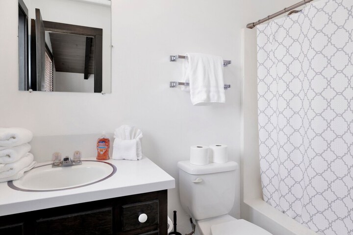 Shay Meadows Ranch & Resort #2500