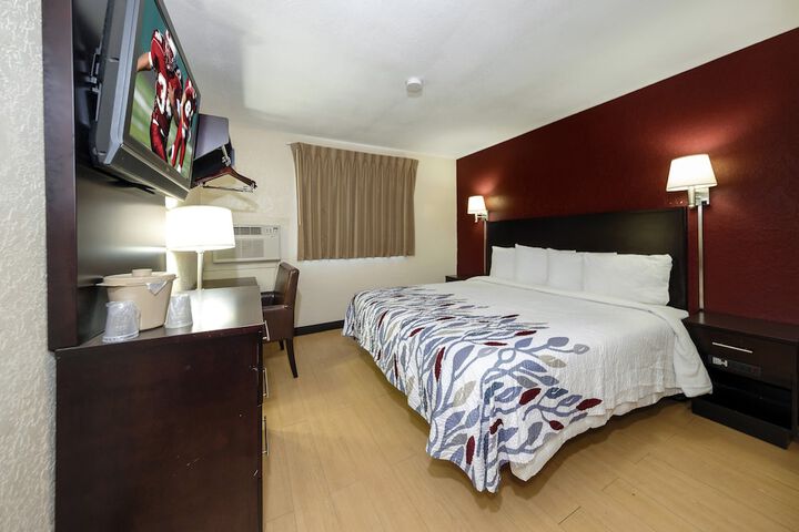 Room 21 of 31