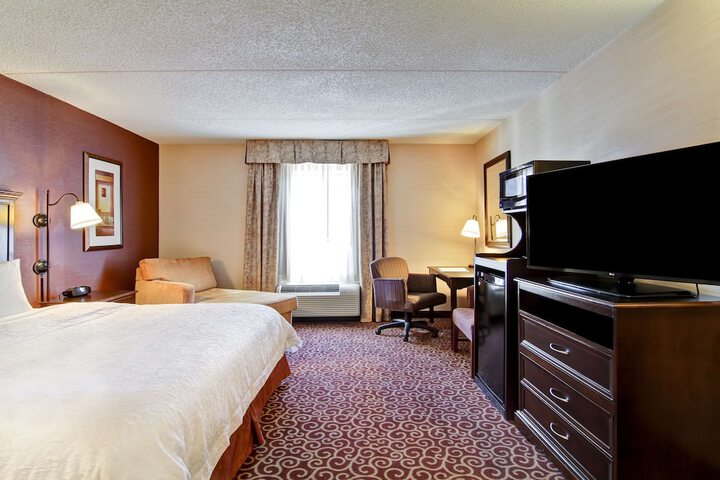 Room 21 of 33