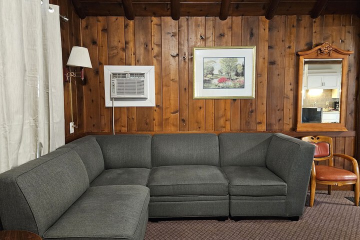 Room 65 of 88