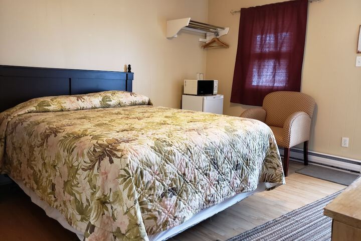 Room 55 of 79