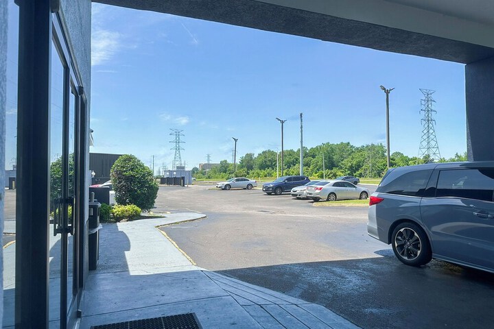 Classic Inn by Townhouse American Way Memphis I 240