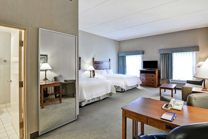 Room 14 of 40