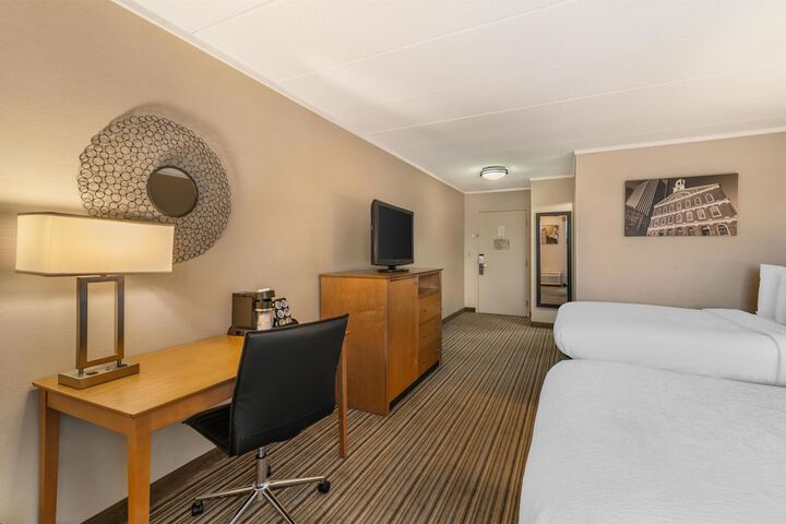 Best Western Plus Waltham Boston