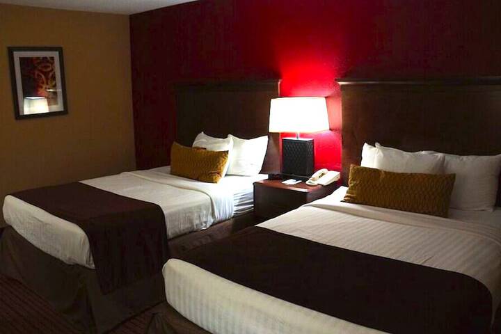 Room 10 of 37