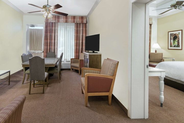 Room 14 of 49