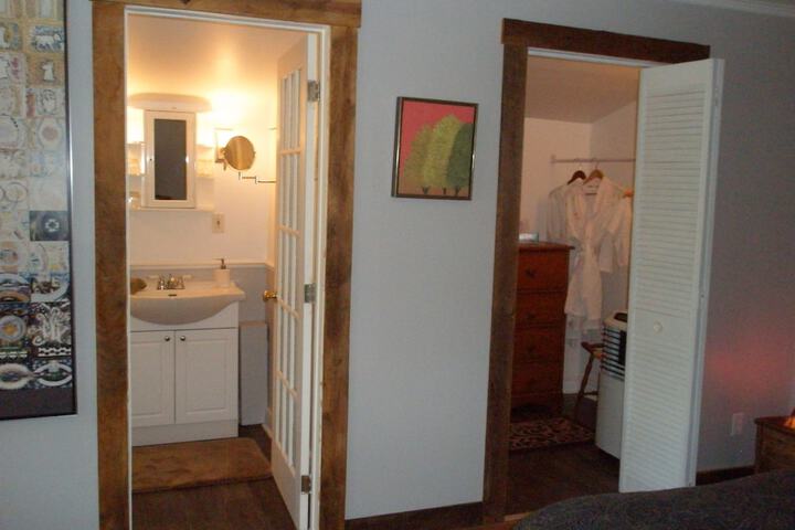 Room 30 of 64