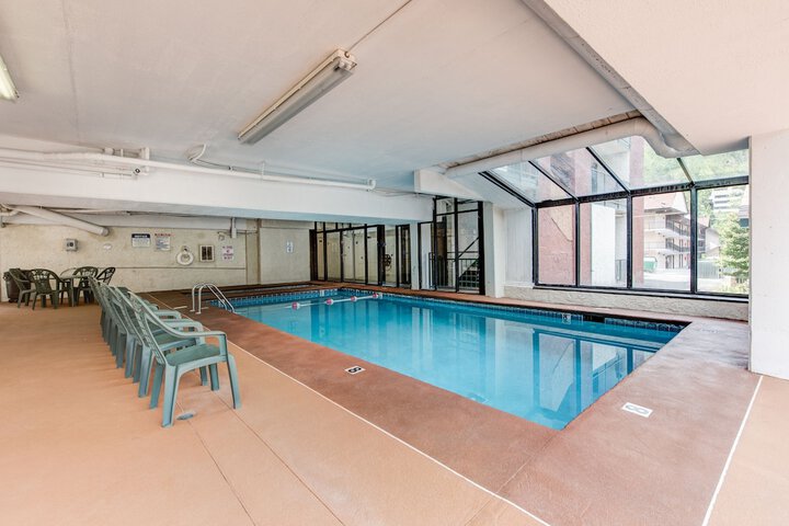 Pool 8 of 165