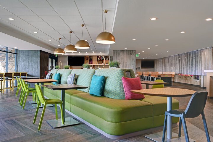 Hotel Interior 14 of 48