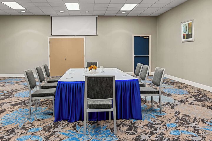 Best Western Cascadia Inn